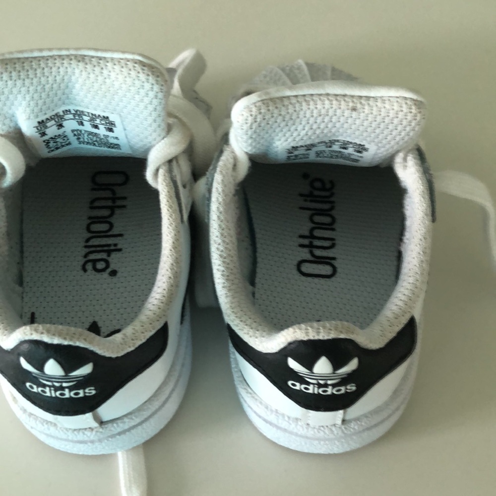 Adidas - Picture 5 of 6